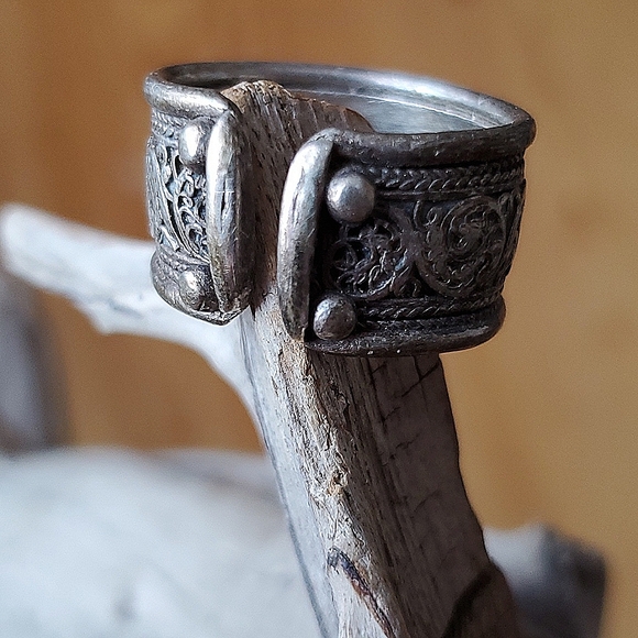 Boho thick ring - Picture 2 of 2
